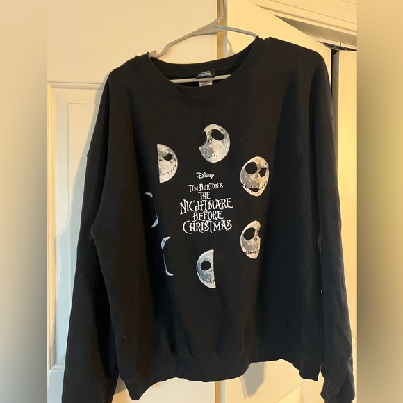 Nightmare before Christmas Crewneck Sweater - Picture 1 of 2